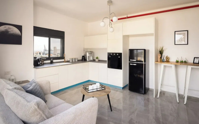 Bahai Gardens Penthouse by Sea N' Rent