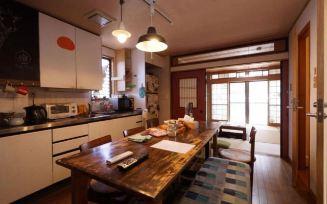 Guest House WA - Hostel