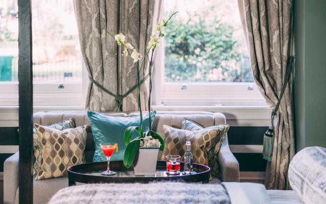 11 Cadogan Gardens and The Apartments