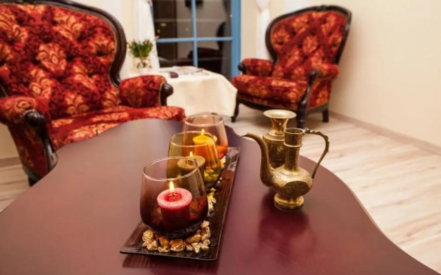 Five Stars Apartments