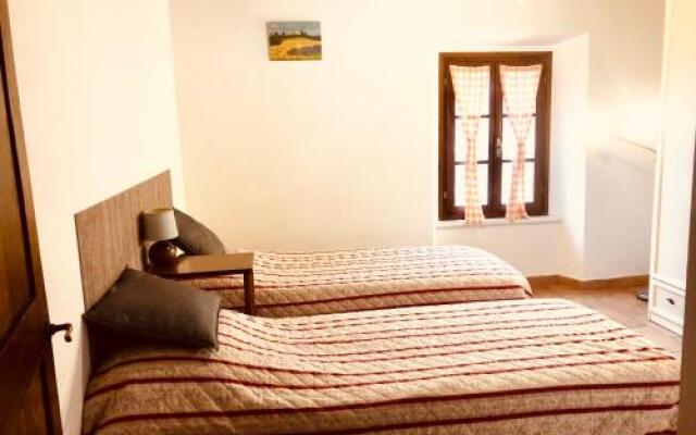 Lo Scricciolo Ferienwohnungen