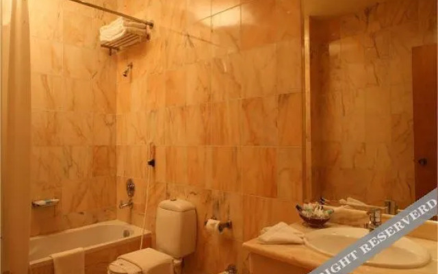 Misk Umm Al Qura Hotel