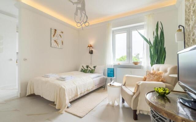 Rent like home - Plac Inwalidów 10