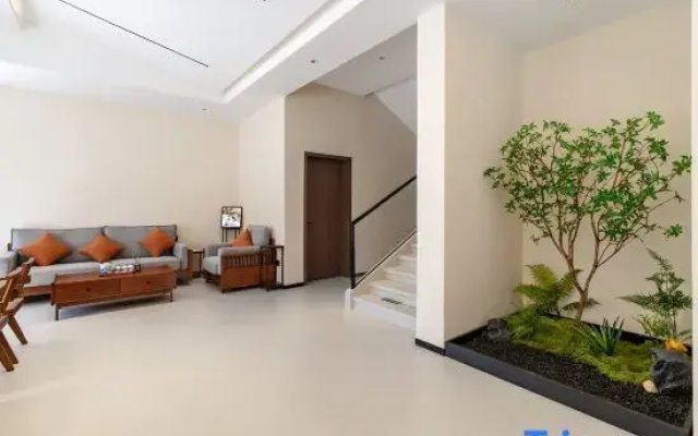 Sanqingshan Zhuangyuan Pavilion Homestay (Gangshou Cableway)