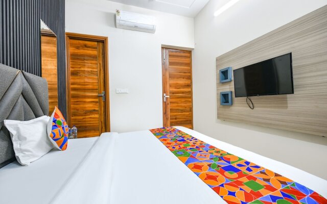 Fabhotel K9 Stay