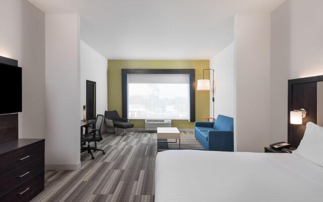 Holiday Inn Express & Suites Lakeland South, an IHG Hotel