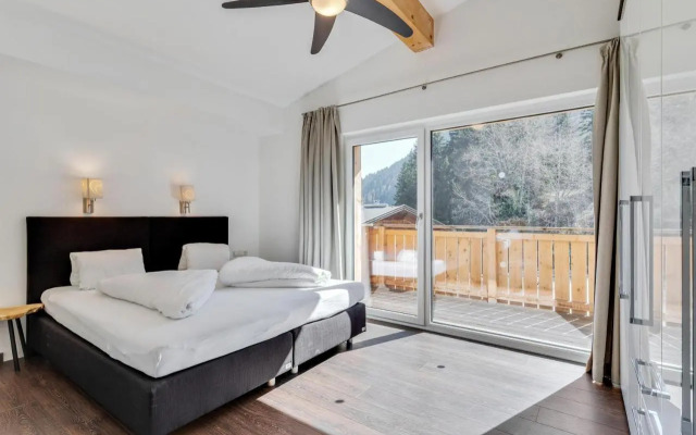 STANTON Lodge