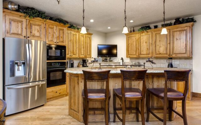 Abode at Pinnacle