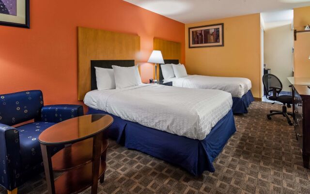 Quality Inn & Suites Fayetteville I-95