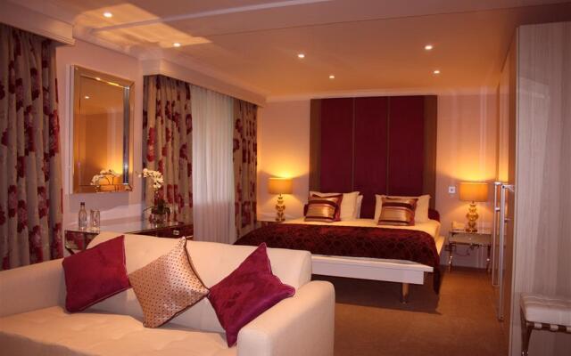 BEST WESTERN Brook Hotel