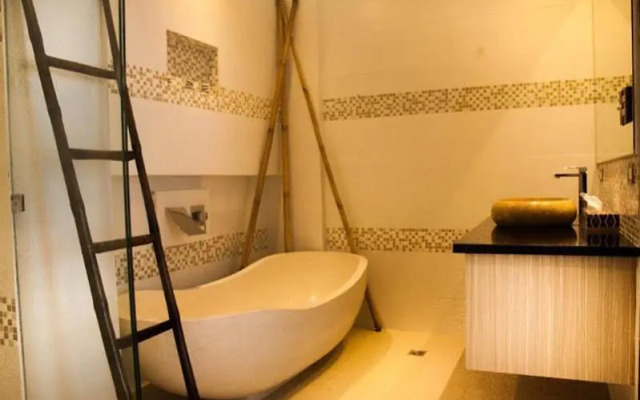 Karuna Suites & Residence
