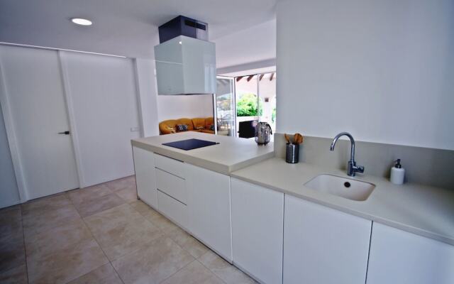 El Descanso - sea view villa with private pool in Benissa