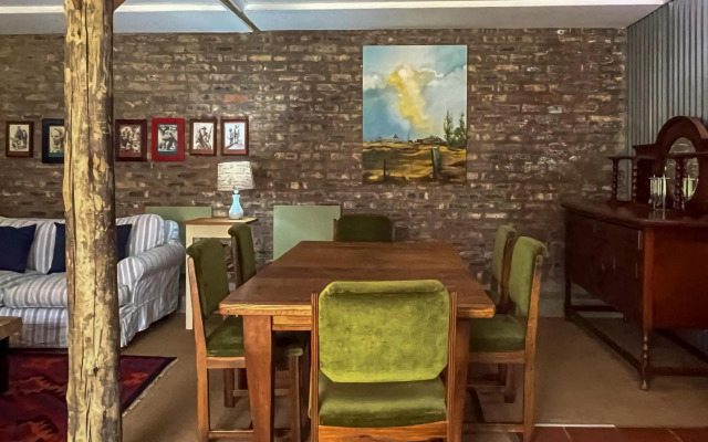 The Clarens Country House