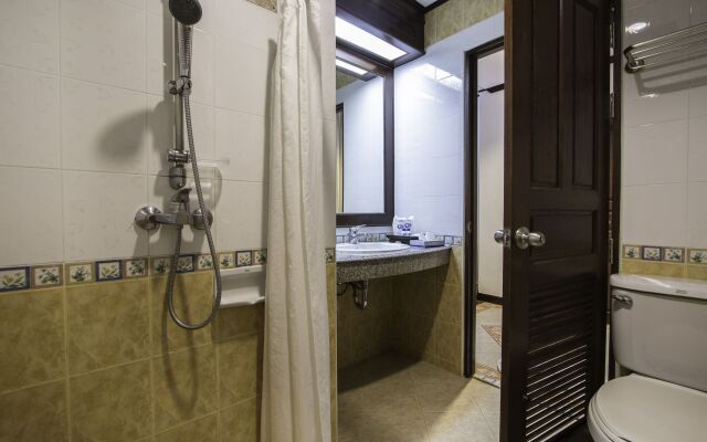 Crystal Hotel Krabi