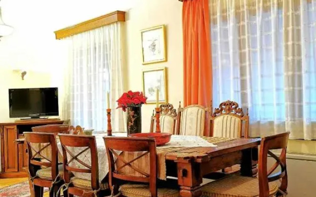 Villa Ευορέων