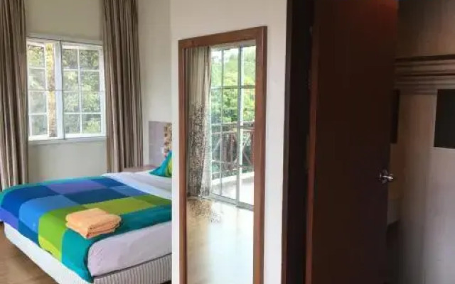 CH Green Stay Resort Apartment