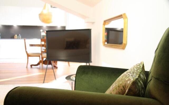 Al Ciani Balcony Suite