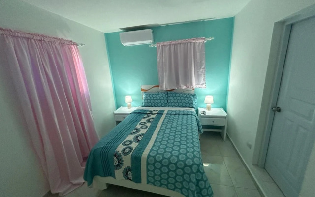 Hotel tropic pop