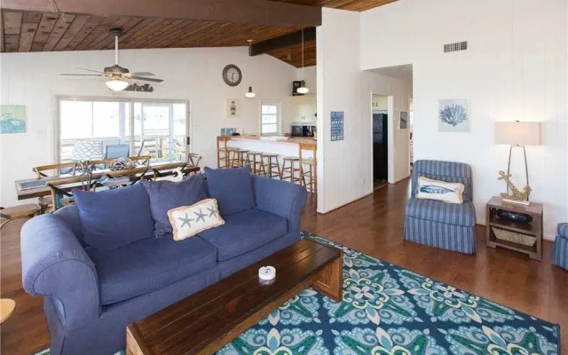 Blanchard - 4 Br Home
