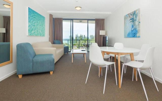 Swell Resort