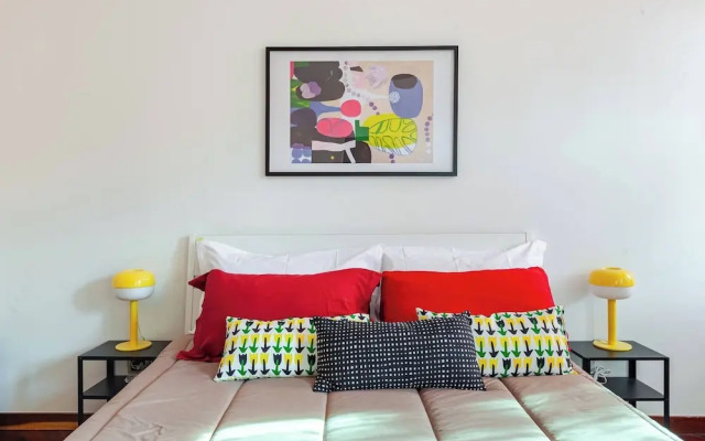 Cozy Eur Apartment With Central Location