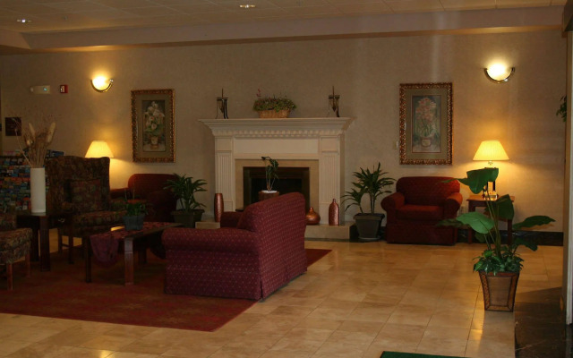 Evergreen Inn and Suites