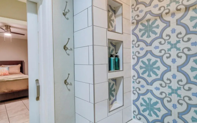 Melbourne Apartment Near Downtown & Beaches!