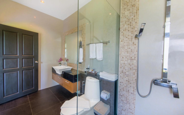 PARADISE Pool Villa Pattaya in Tropicana Village