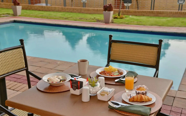 Road Lodge Southgate