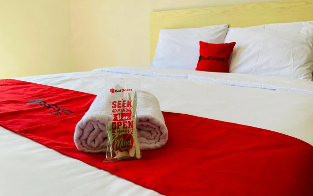 RedDoorz Plus near Lippo Plaza Yogyakarta