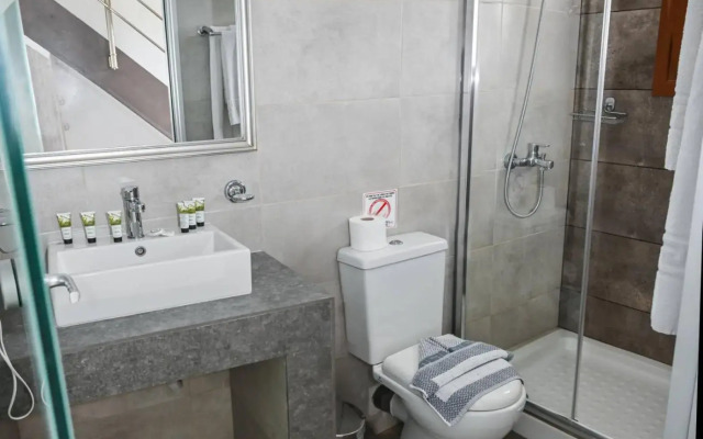 Vallian Village Hotel