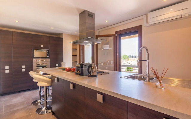 Carr du roi - Premi re Conciergerie