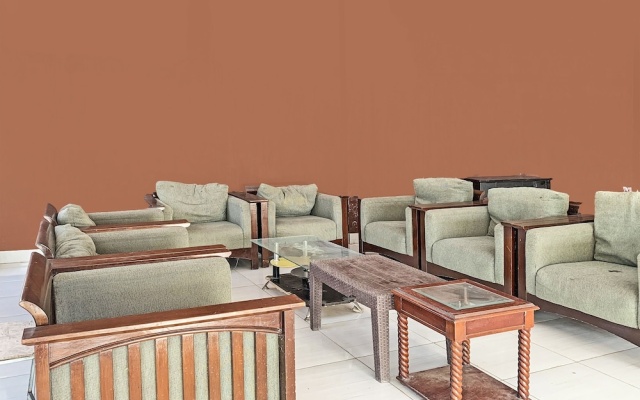 Hotel O Penginapan Radja Jeneponto – Guest Rooms – Binamu