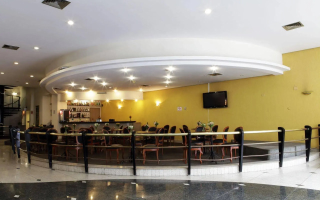Summit Suítes Hotel Paulista