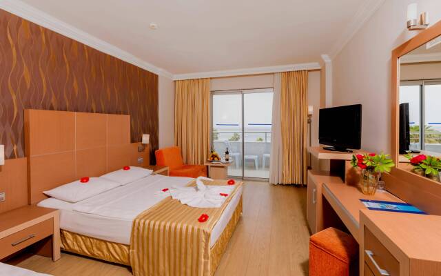 Holiday Garden Resort