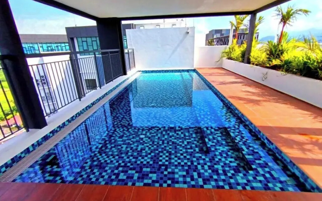 The Horizon Ipoh Dual L13A by Grab A Stay