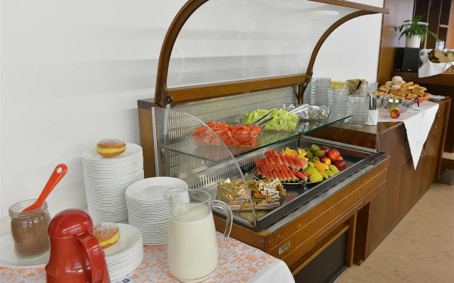 BEST WESTERN Hotel Grand