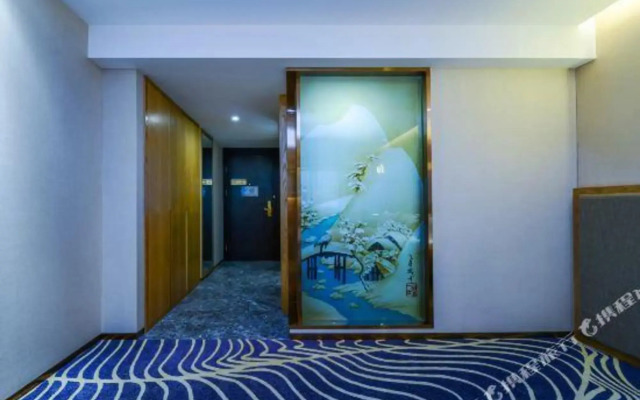 Jingsheng Hotel (Chongqing Daping Paradise Walk)