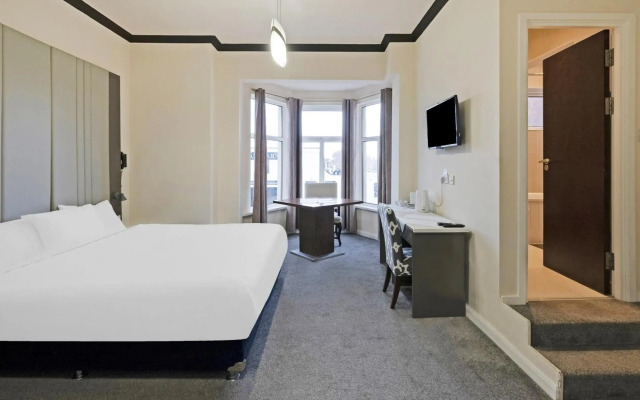 Baltimore Hotel