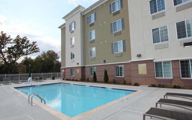 Candlewood Suites Greenville by IHG