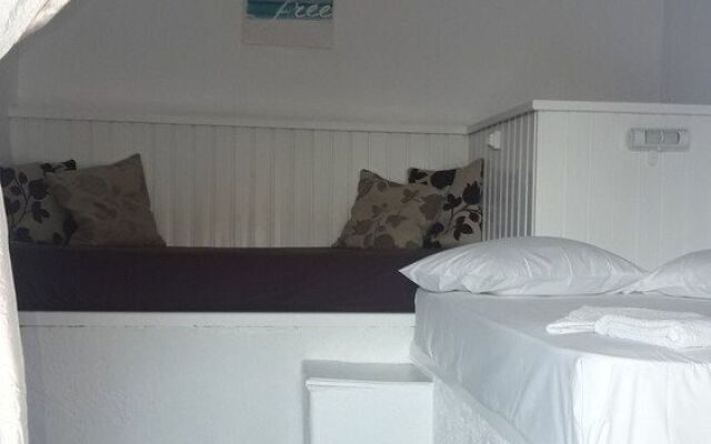 Spasmata Studios & Apartments