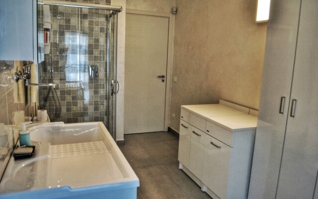 Villa Dedalisa by holidayngo