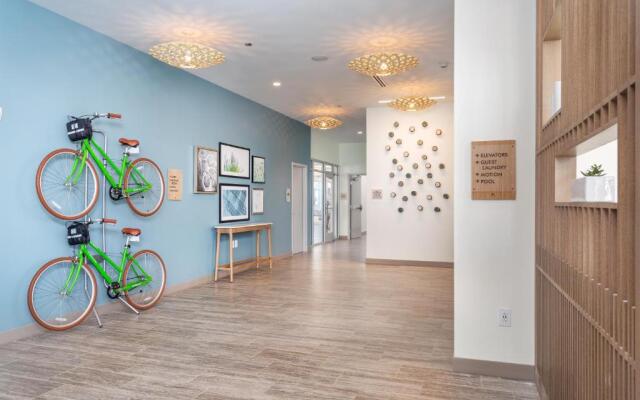 Element Knoxville West