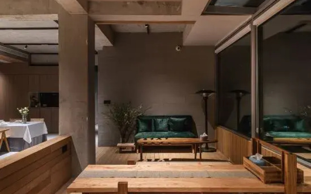 Fuyanjian Homestay (Jindaoxia Resort)