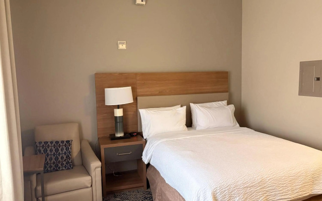 Candlewood Suites LONGVIEW by IHG