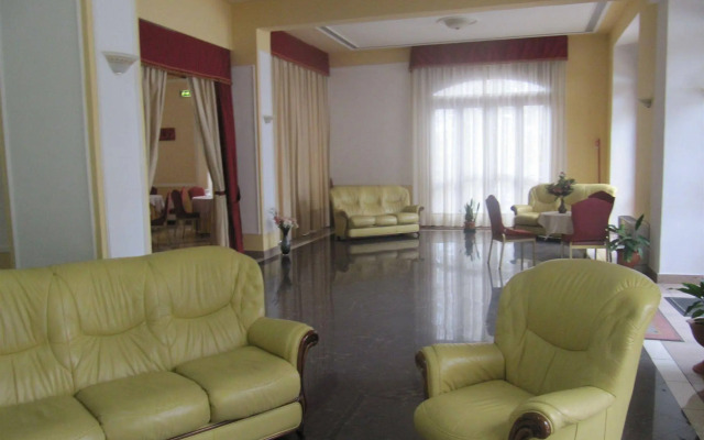 Royal Hotel Montevergine