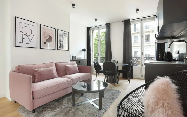 Cosy and new Apartment Center of Paris