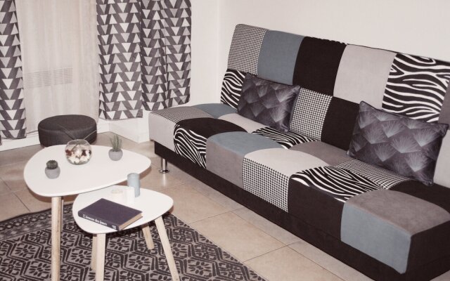 Lovely & Stylish Apartment - Port de Nice France