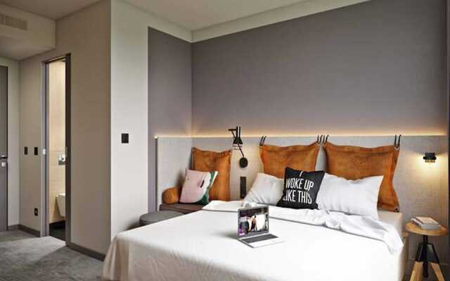 Отель Moxy Bordeaux Hotel Франция, Бордо - отзывы, цены и фото номеров - забронировать отель Moxy Bordeaux Hotel онлайн