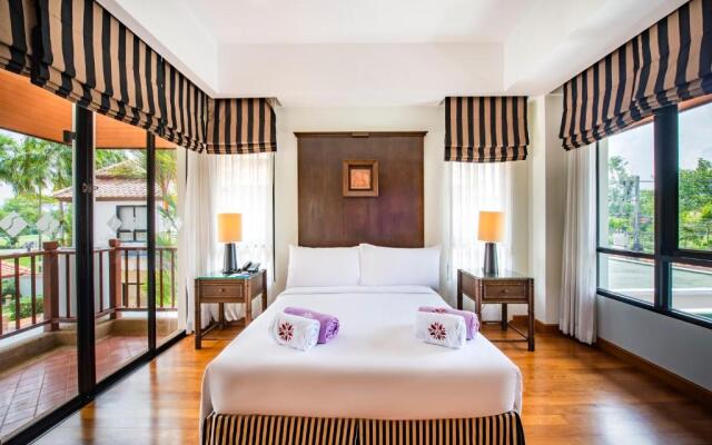Laguna Pool Villas